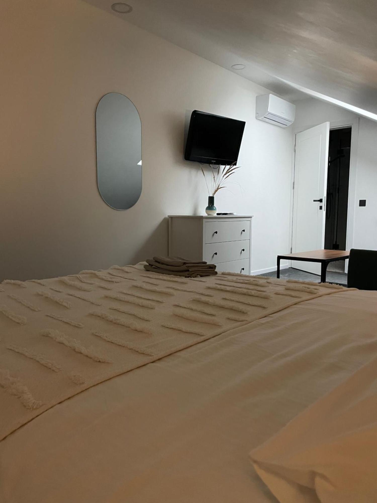 Izabeles Apartamentai パランガ エクステリア 写真