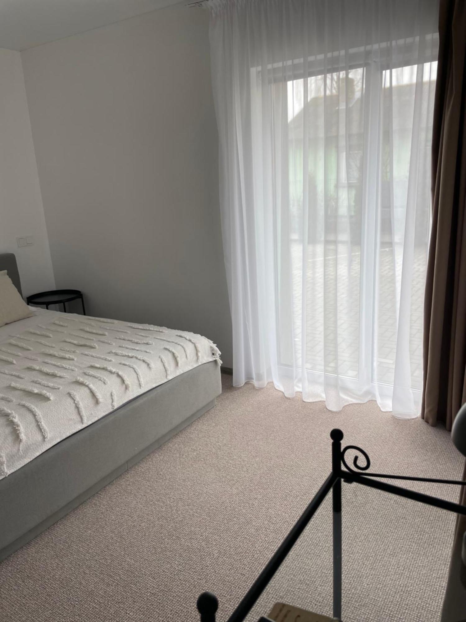 Izabeles Apartamentai パランガ エクステリア 写真