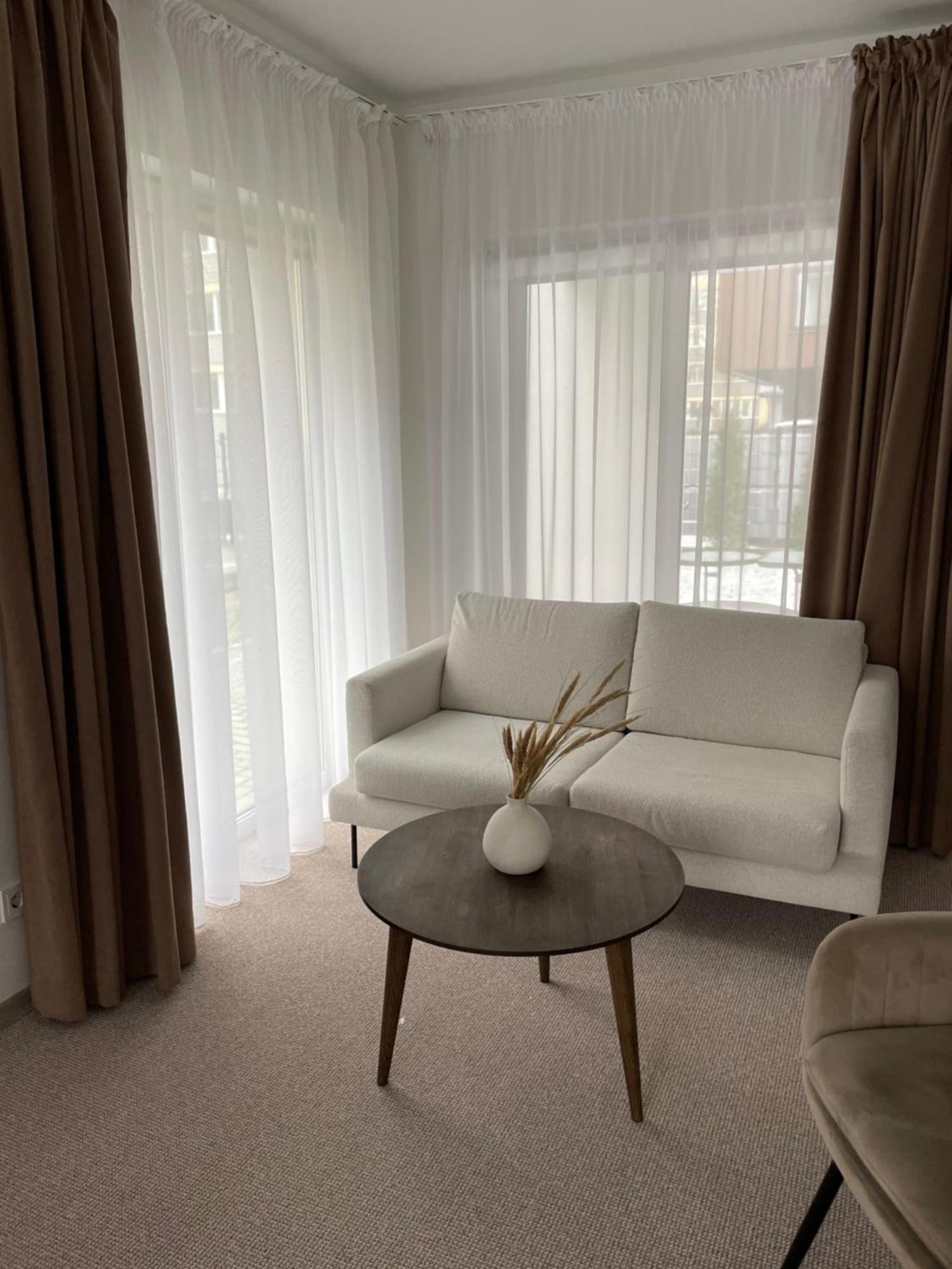 Izabeles Apartamentai パランガ エクステリア 写真